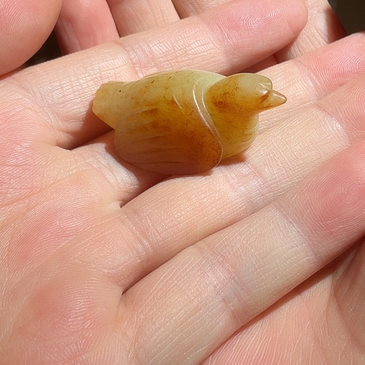 和田玉（糖玉）未镶嵌挂件⽣****。