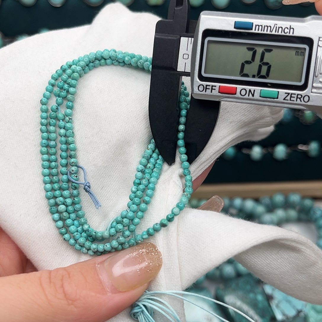 绿松石绿松石未镶嵌