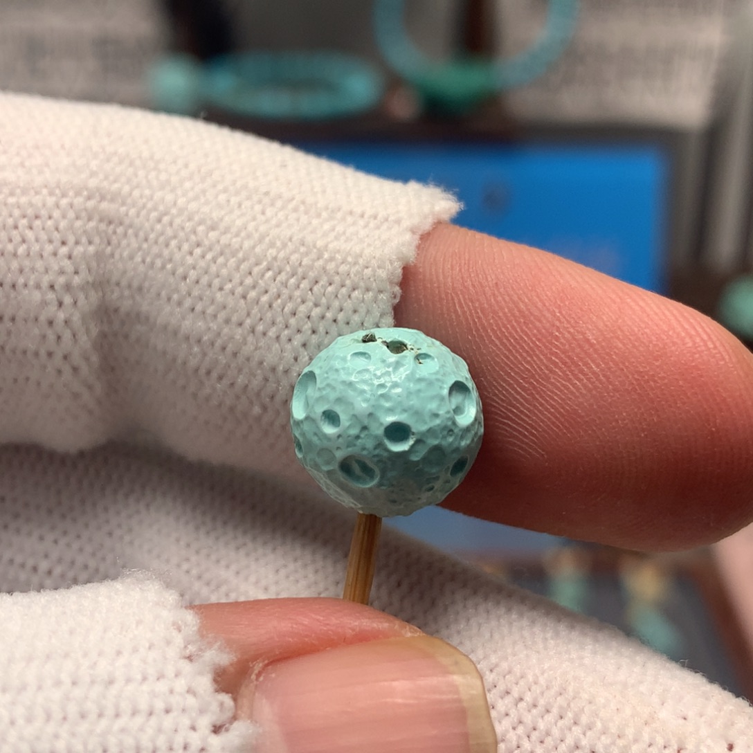 绿松石未镶嵌挂件