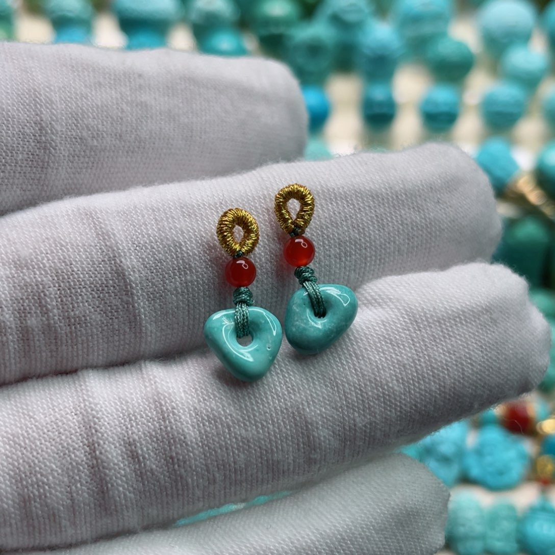 南红玛瑙颈饰未镶嵌