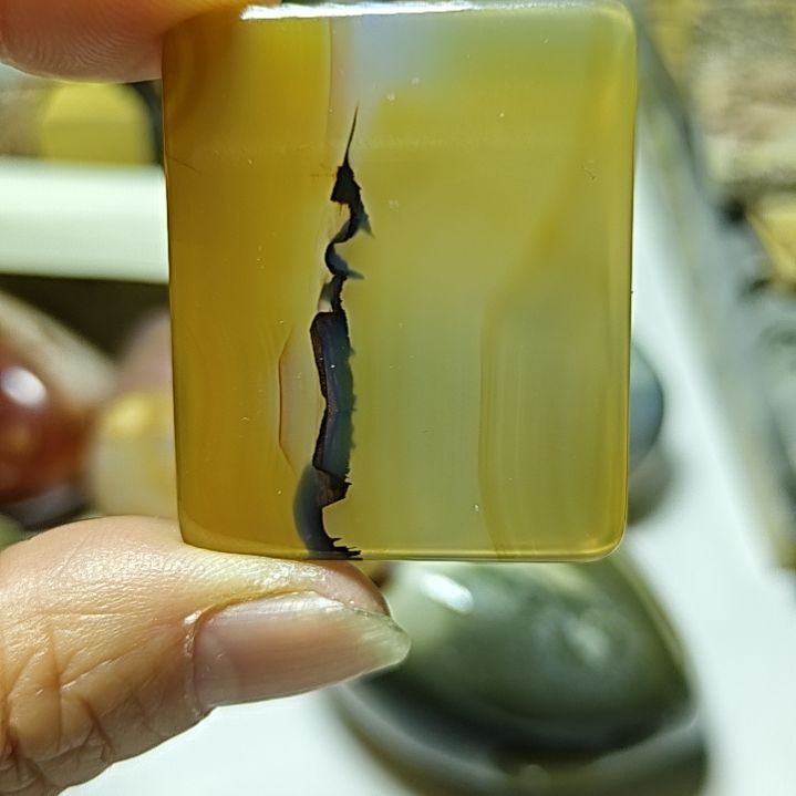 玛瑙/玉髓未镶嵌珠宝奇石