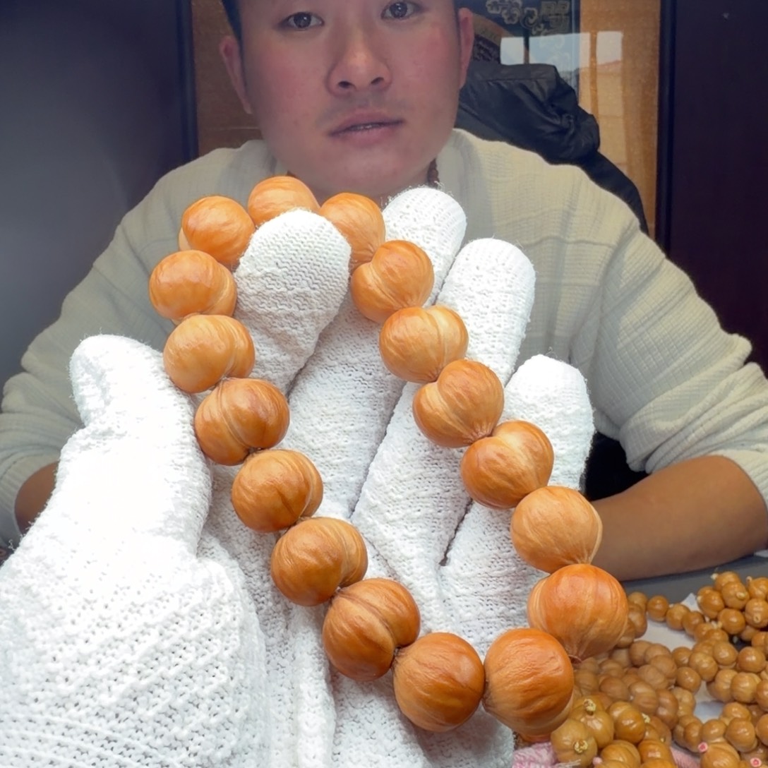 猴头核桃手串磨砂哑光屁桃手串16