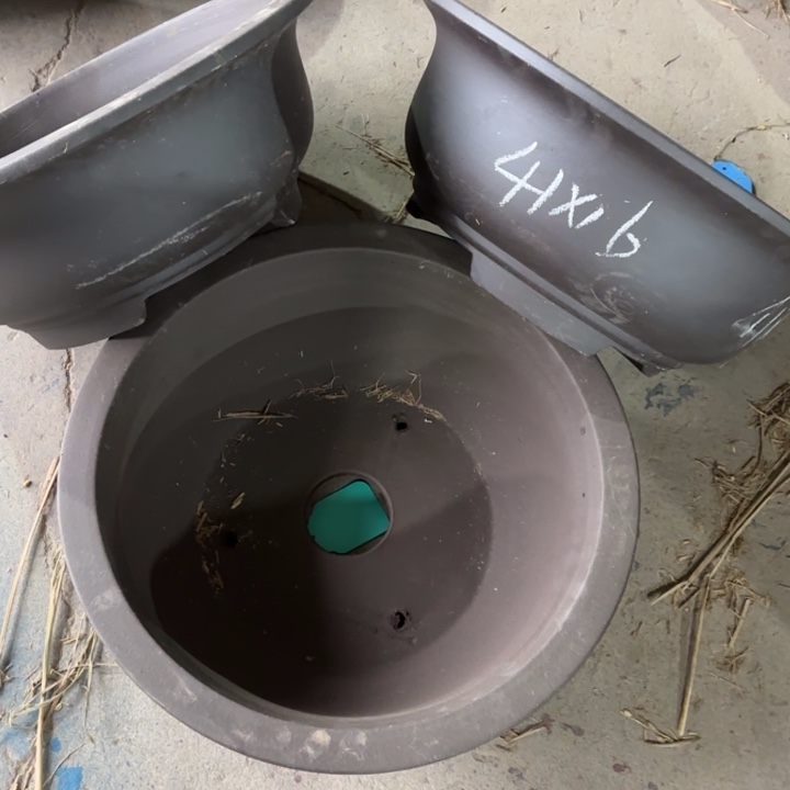 紫砂花盆     100-3。  