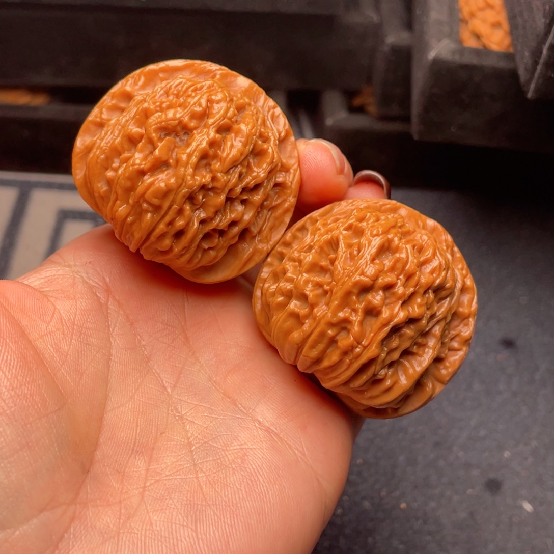 文玩核桃吊坠秦岭核桃21