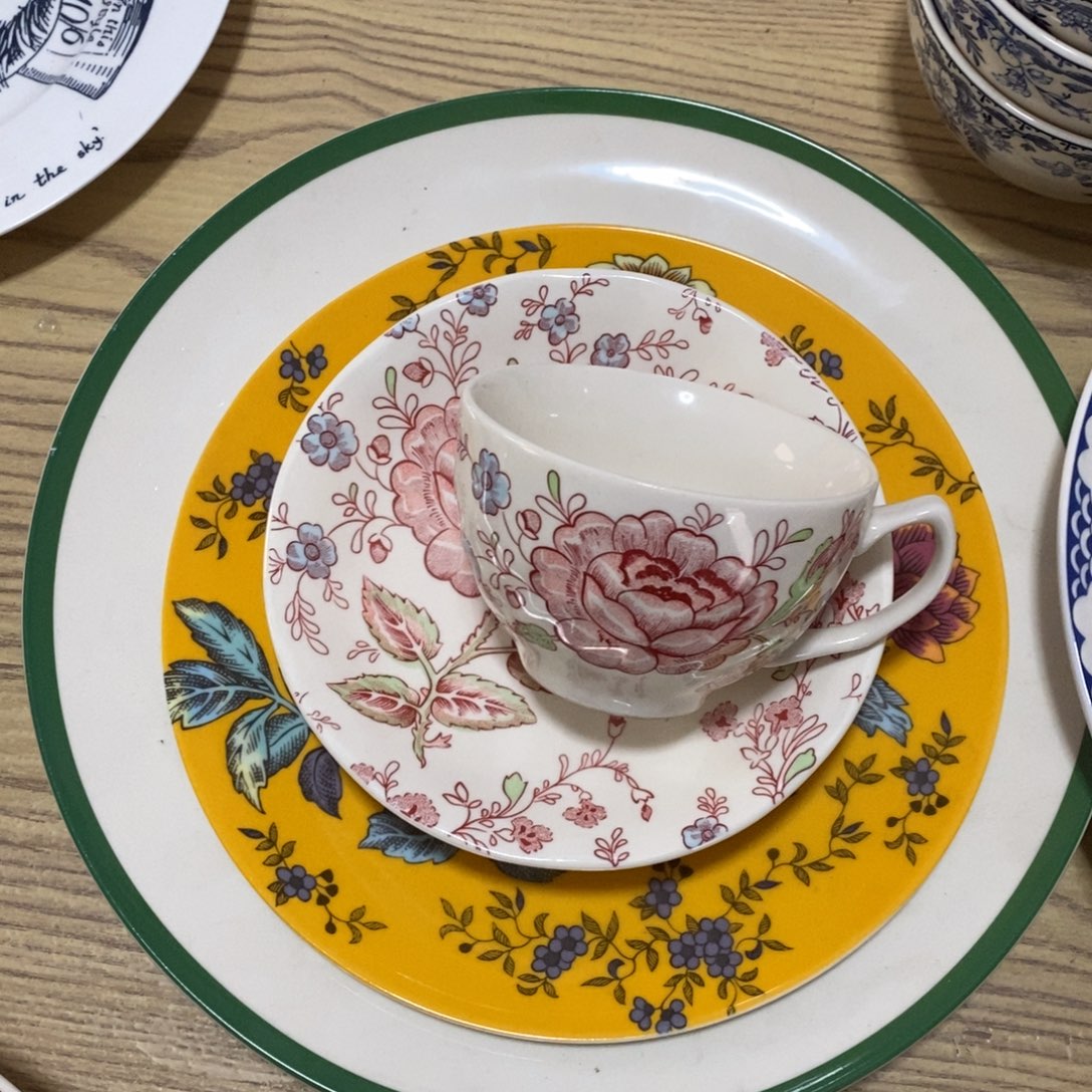 瓷微瑕玫瑰咖啡杯碟