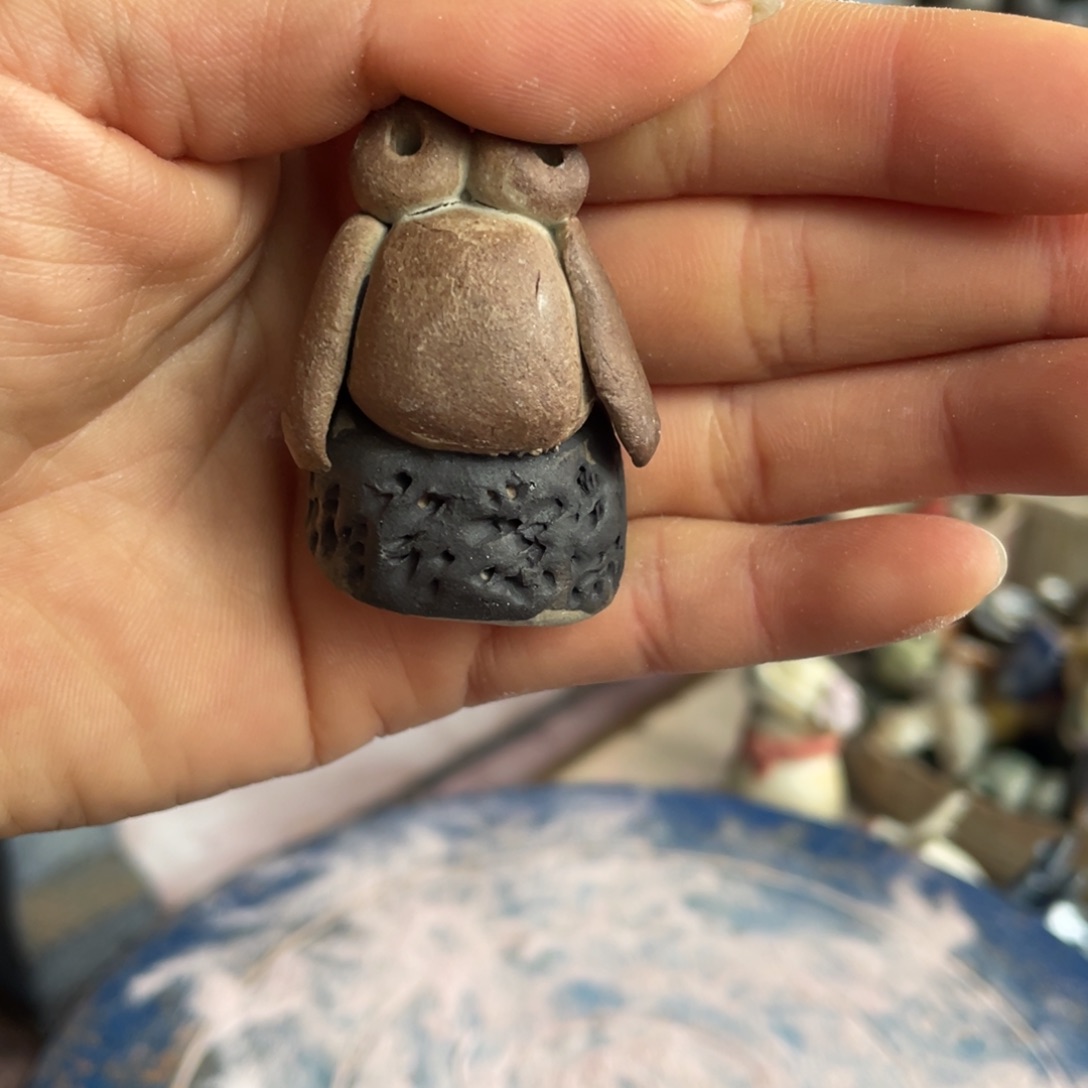 红陶一个人的时候就会想