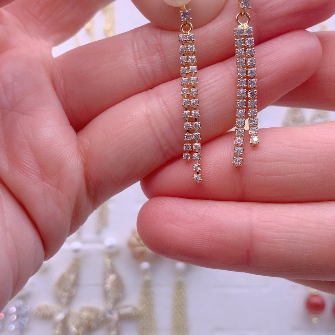 淡水珍珠合金耳饰