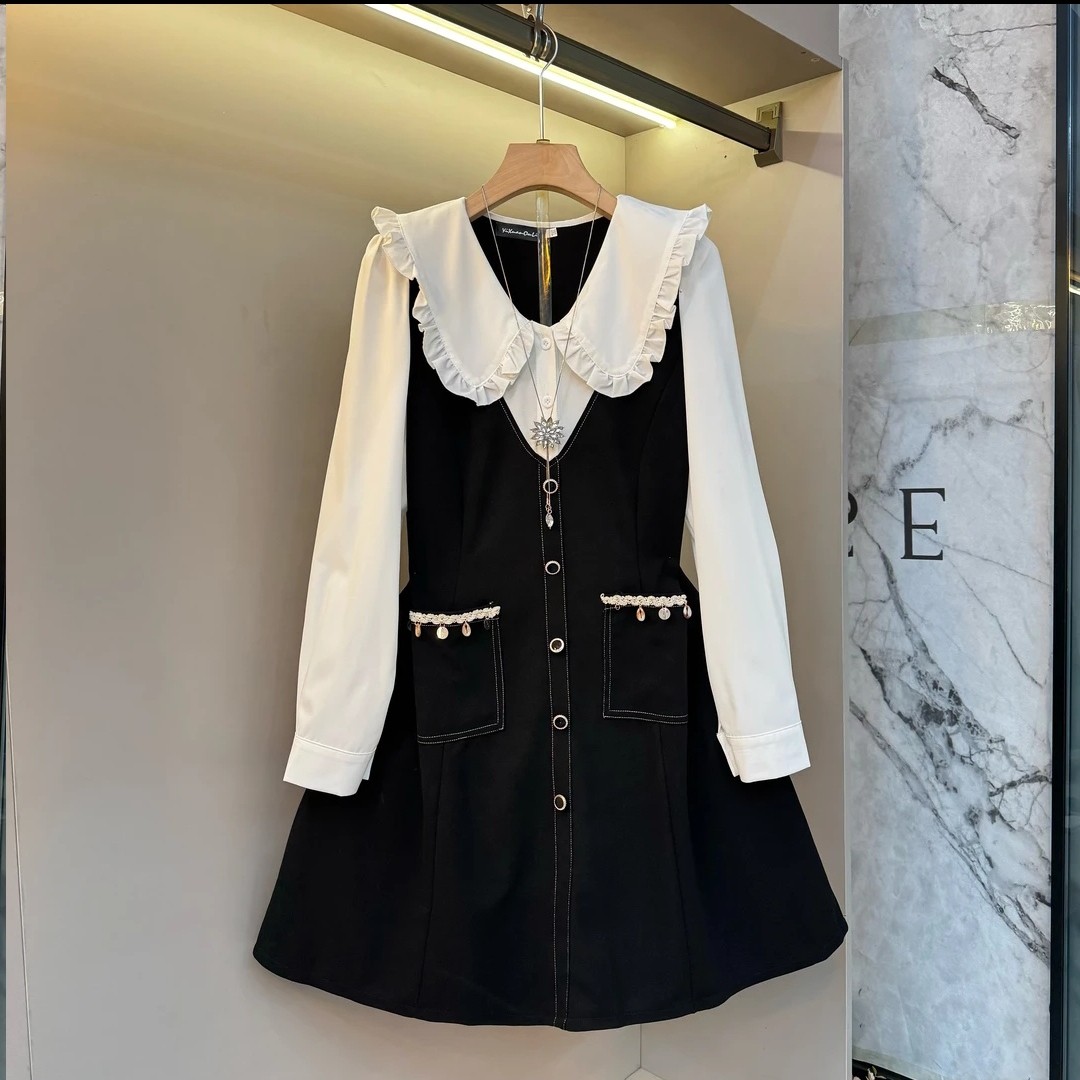 《大亭家》秋季新款长袖法式假两件减龄收腰遮肉娃娃领大码连衣裙