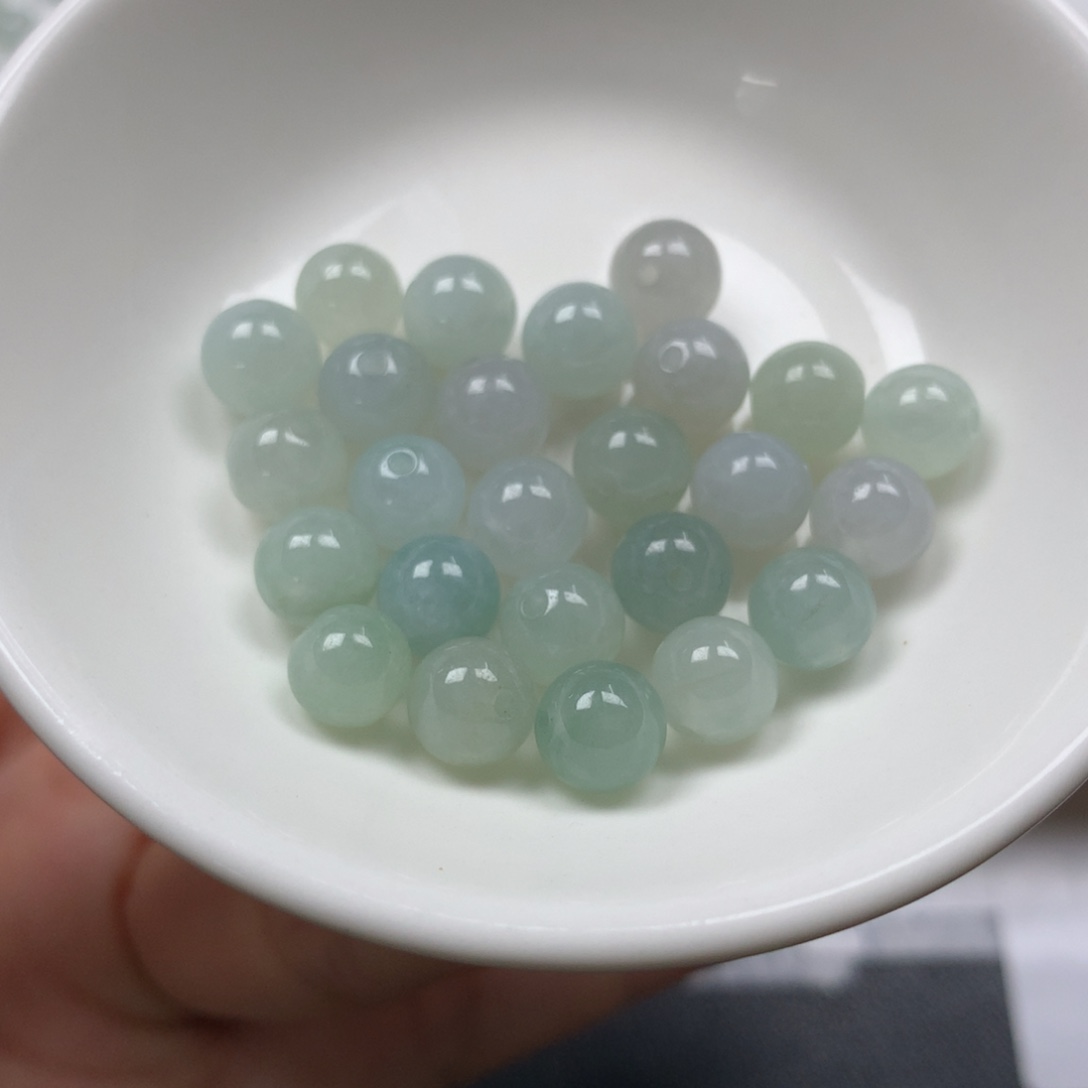 翡翠颈饰未镶嵌卡7➕。25颗。单圈