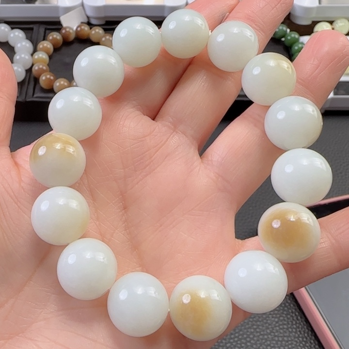 和田玉手串未镶嵌