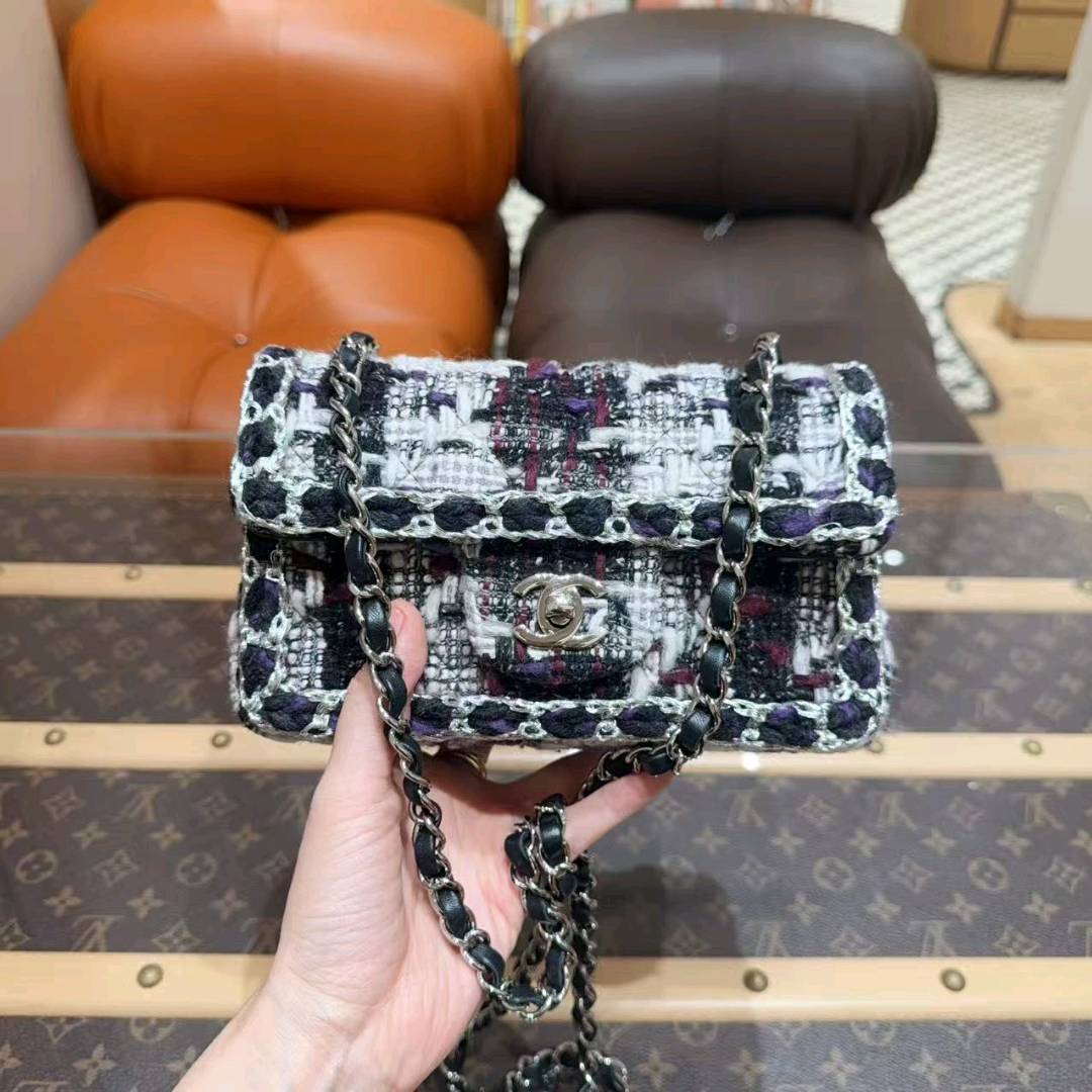 香奈儿/Chanel香奈儿灰色毛呢编织cf大mini编码：28478825/箱包/