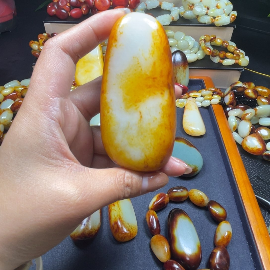 颈饰未镶嵌和田玉缘