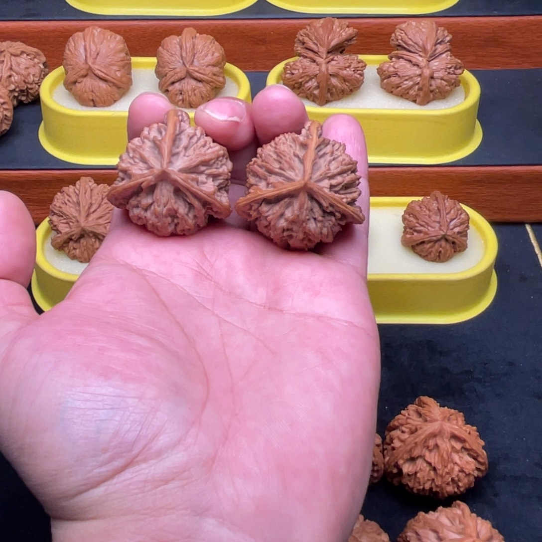 核桃手串/手链盘龙纹三棱41