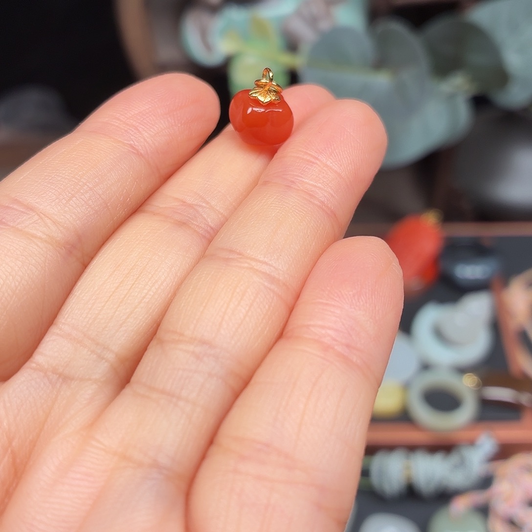 南红玛瑙银S925镶嵌颈饰