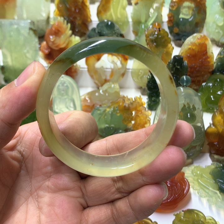 蛇纹石玉珠宝半成品未镶嵌