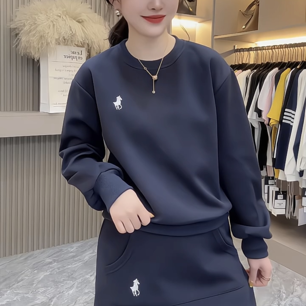 25新款时尚休闲运动套装女春秋新款套头刺绣圆领卫衣宽松两件套