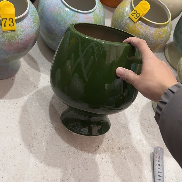 琉璃手工艺品有孔