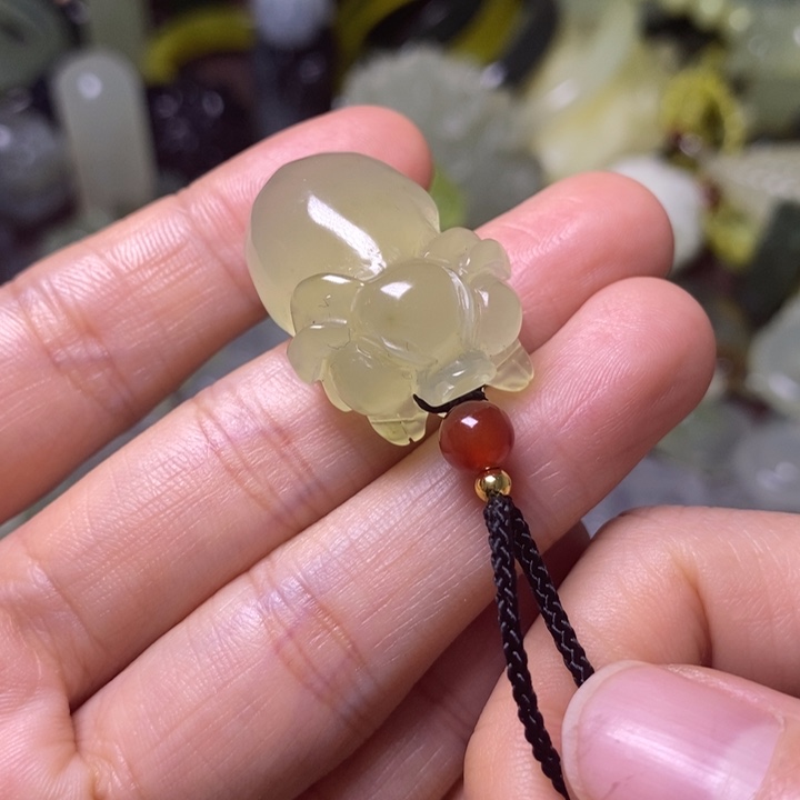 岫玉天然岫玉挂件未镶嵌