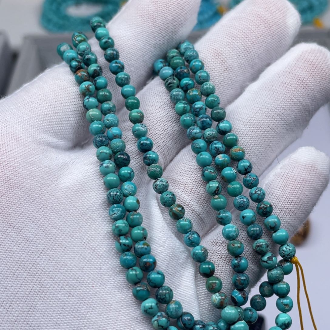 未镶嵌绿松石珠宝奇石