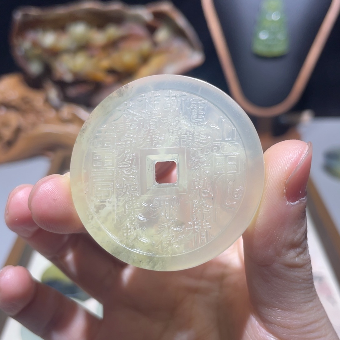 岫玉未镶嵌颈饰颈饰7