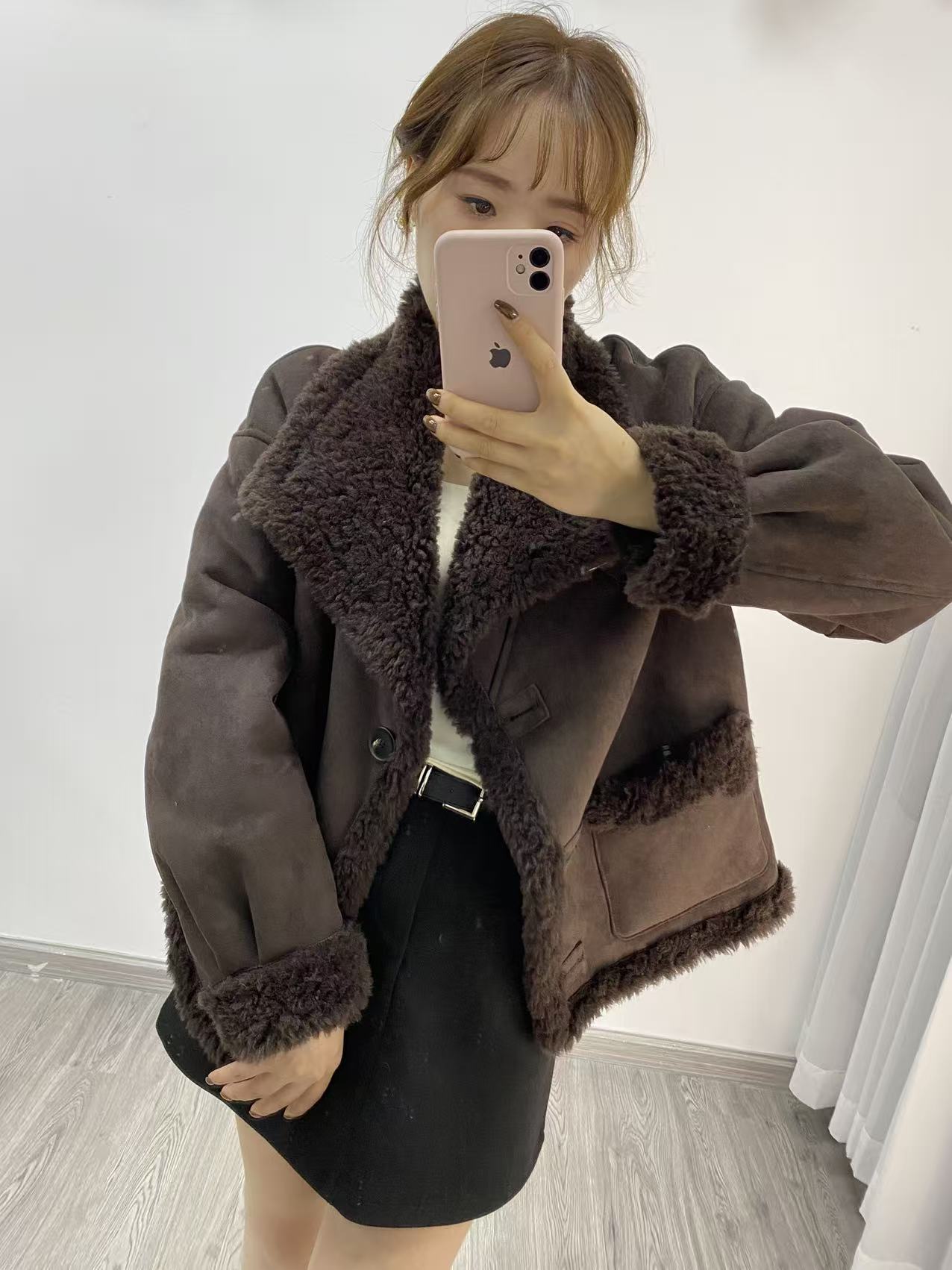 时尚简约颗粒毛中长款外套