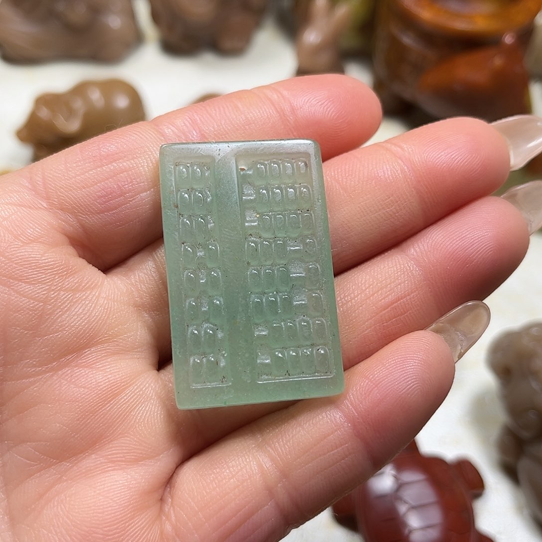 白玉菩提吊坠白玉菩提吊坠