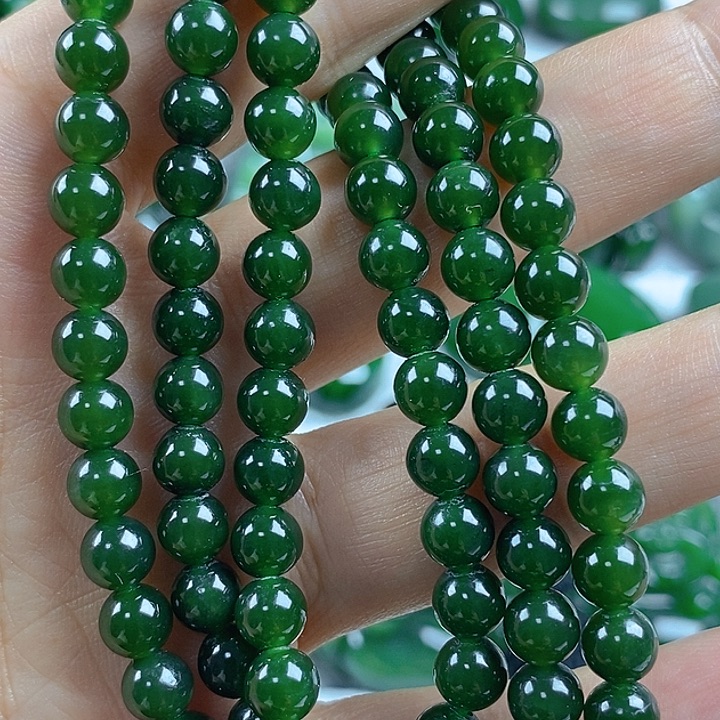 吊坠(不含链)未镶嵌和田玉（碧玉）6mm
