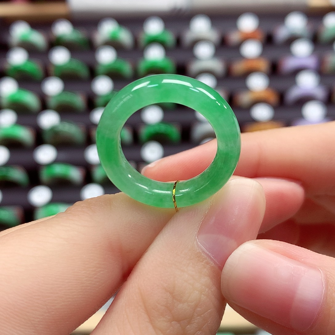 翡翠戒指未镶嵌12号