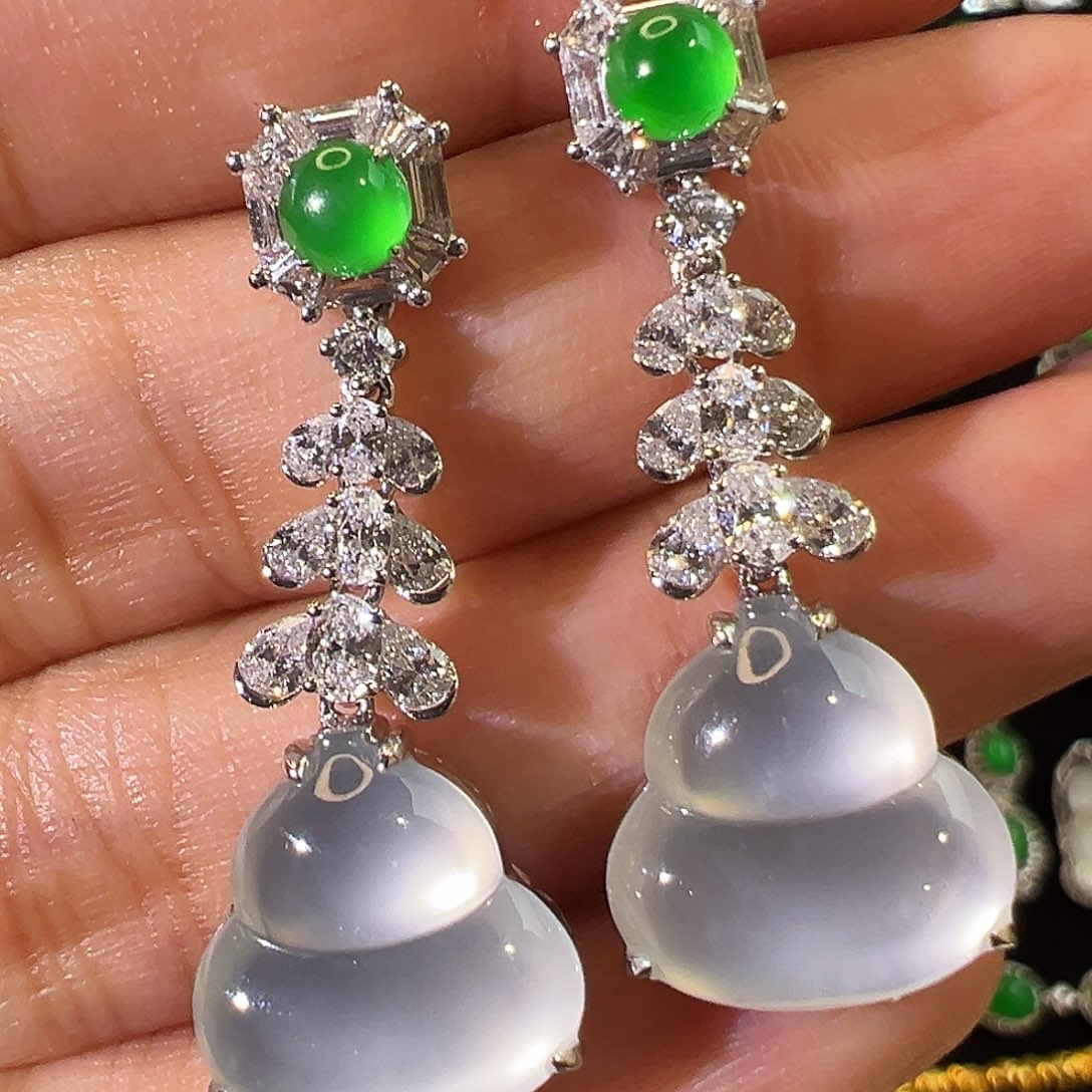 翡翠18K金镶嵌耳饰玻璃种葫芦耳坠后盖可拆