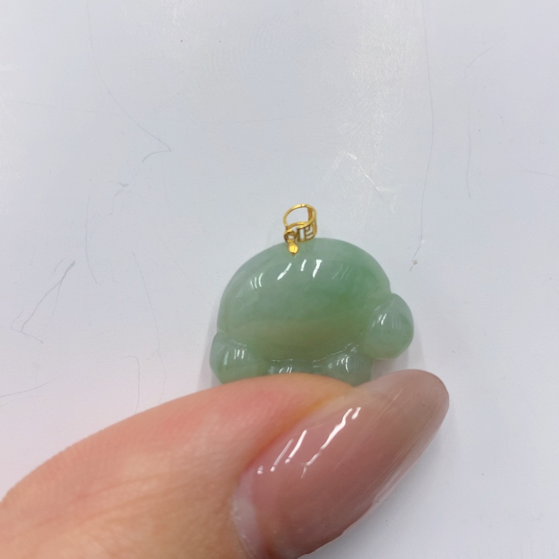 翡翠颈饰18K金镶嵌翡翠