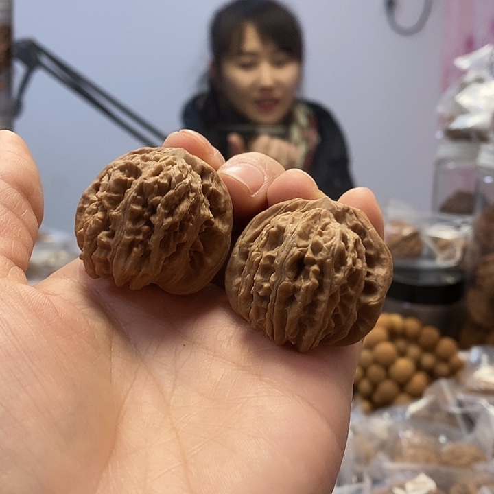 火***木文玩核桃把件36.5/37拱桥楼