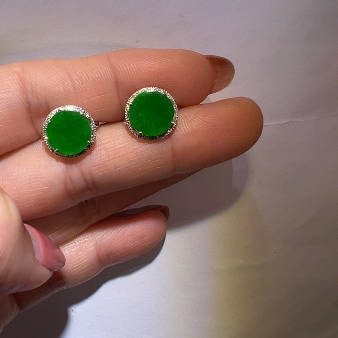 翡翠颈饰18K金镶嵌耳包