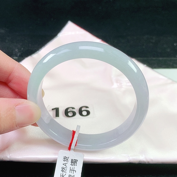 未镶嵌手镯翡翠166