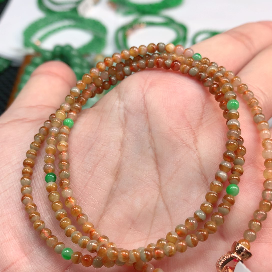 翡翠手链未镶嵌翡翠