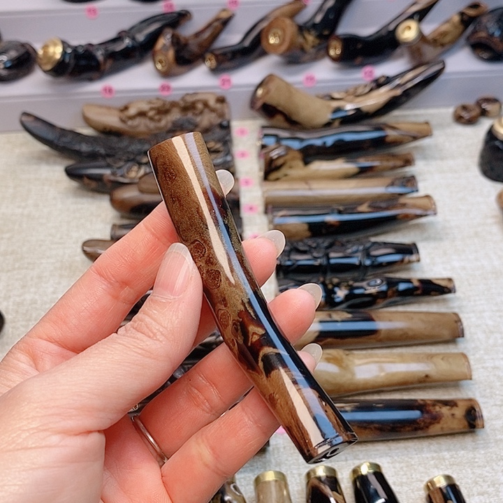 贝壳杉空**也柳木烟嘴光面