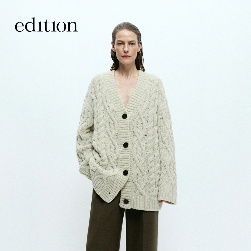 【达人专属】云朵绵羊毛edition复古绞花毛衣外套#EBD4CAR019