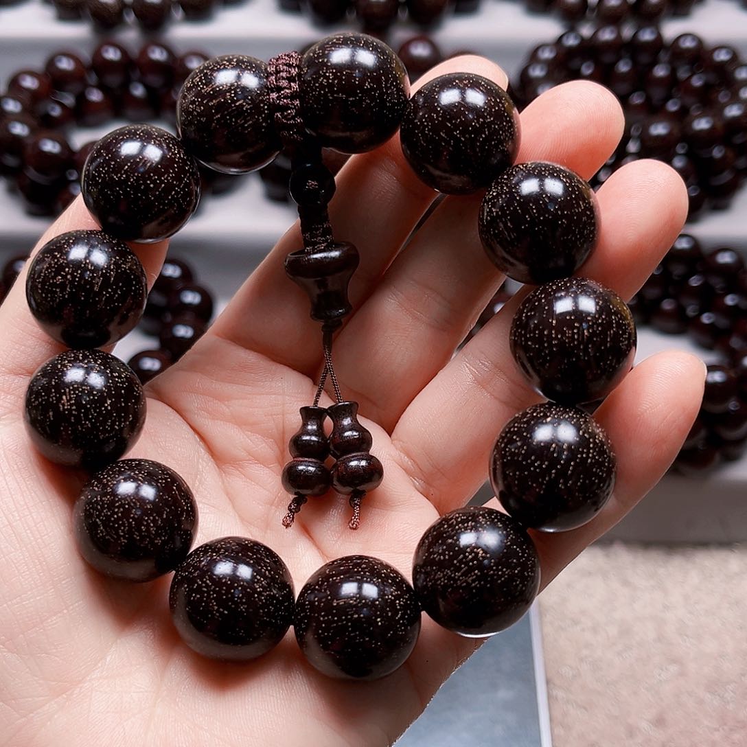 檀香紫檀（小叶紫檀）节**电