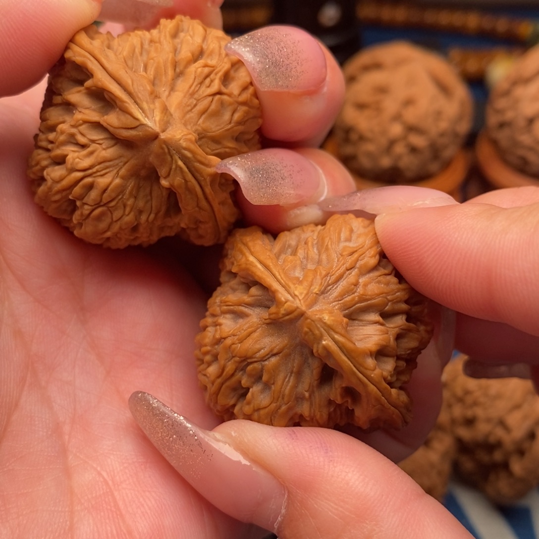 9***.文玩核桃吊坠南疆