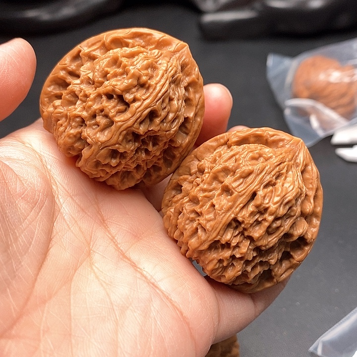 文玩核桃把件拉丝蚂蚁42尺