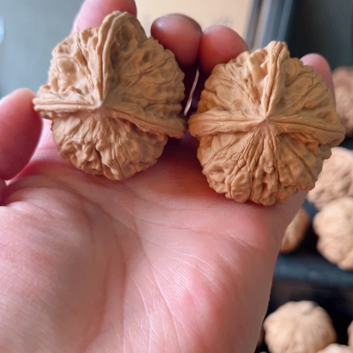 哥***文玩核桃吊坠文玩