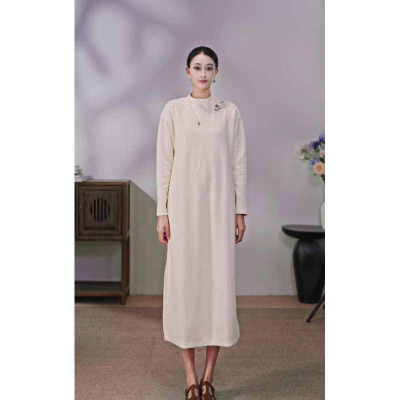 老梁推荐款 手工绣棉质文艺柔软质朴宽松连衣裙 沐清风