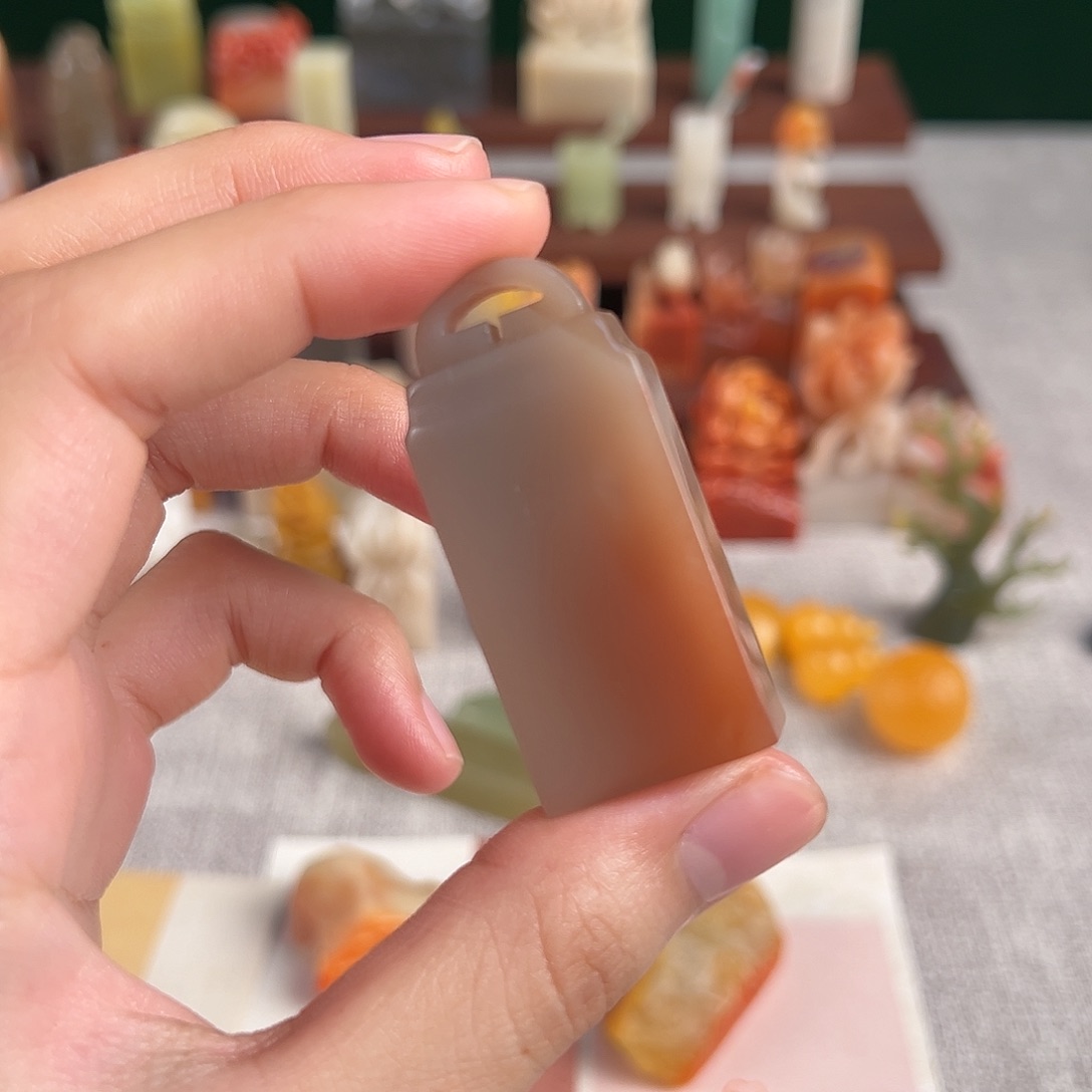 印石老挝石灰紫色钮章