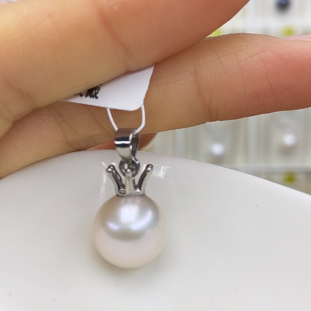 淡水珍珠吊坠(赠链)未镶嵌