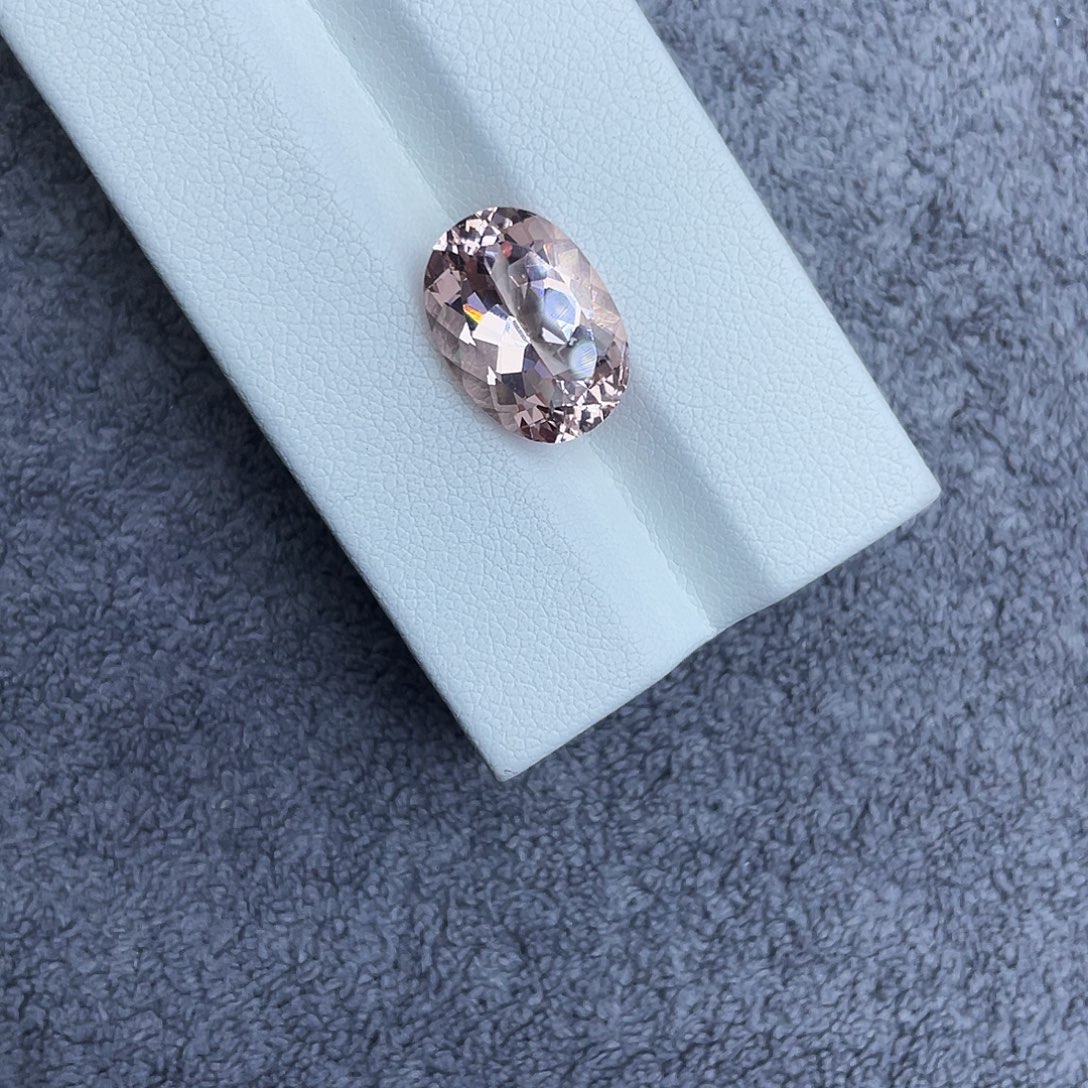 绿柱石（摩根石）裸石5.562Ct