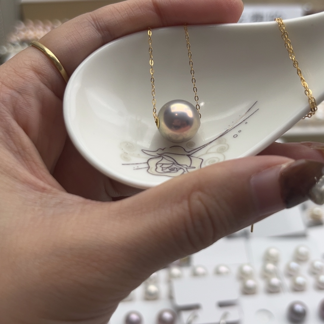 淡水珍珠吊坠(赠链)18K金镶嵌