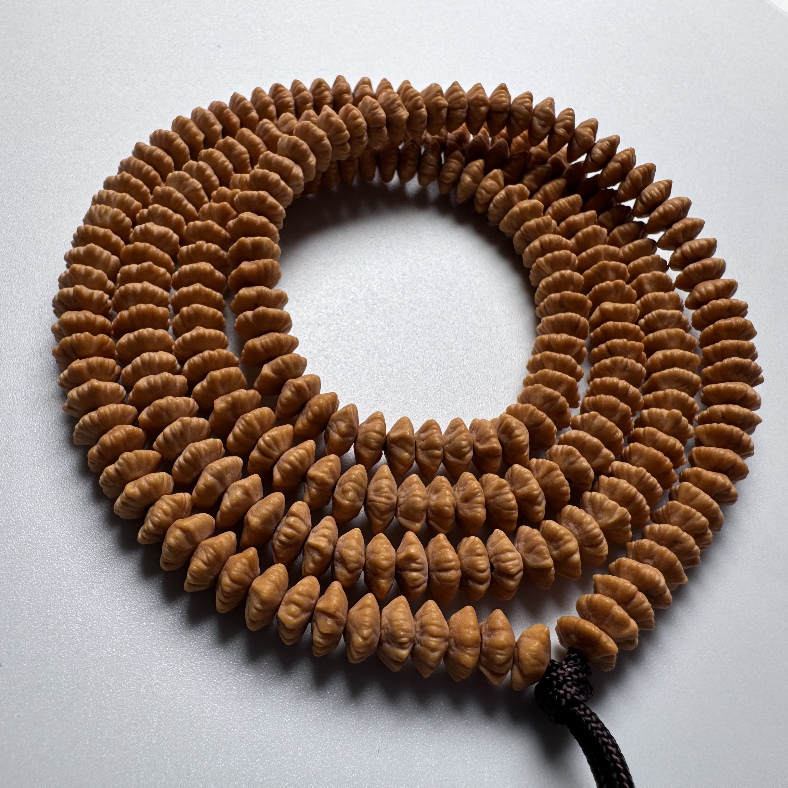 莲心出品【闵公殿籽】寺院籽九华山金叶莲花菩提216颗文玩长串念珠