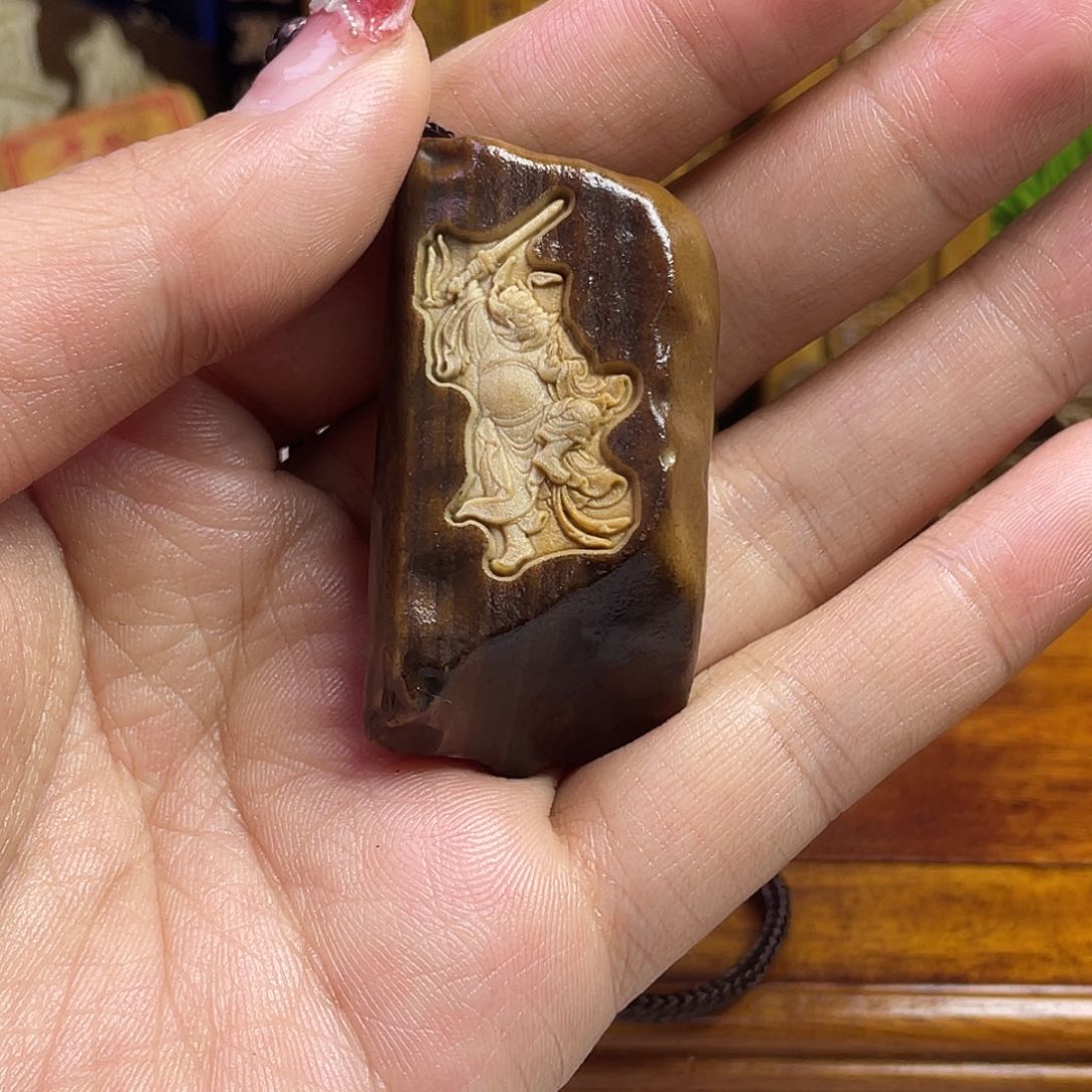 戈壁石558862244889663255