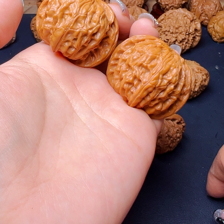 文玩核桃吊坠磨盘42