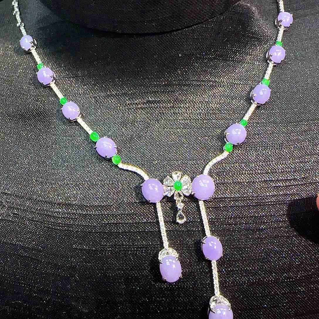 翡翠颈饰18K金镶嵌浓紫蛋面套链