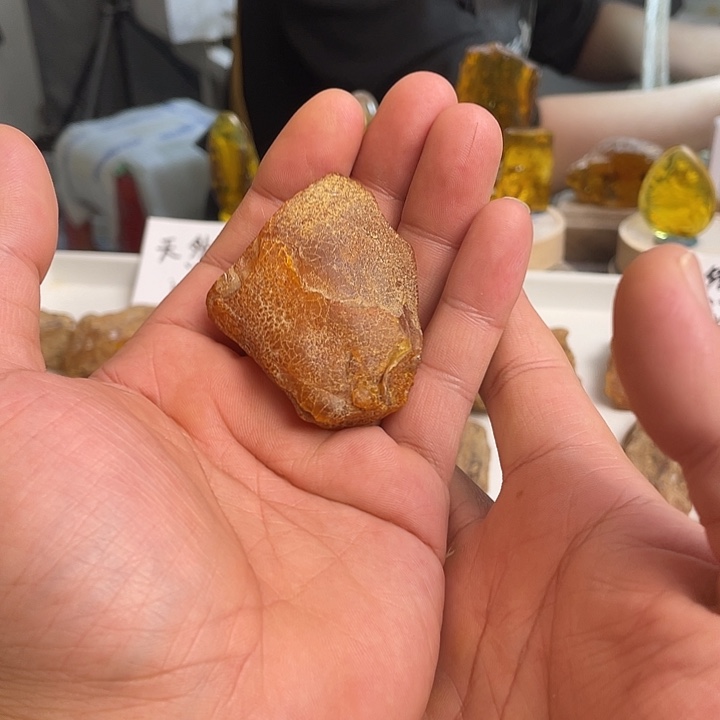 微***辰定制琥珀未镶嵌天然琥珀蜜蜡